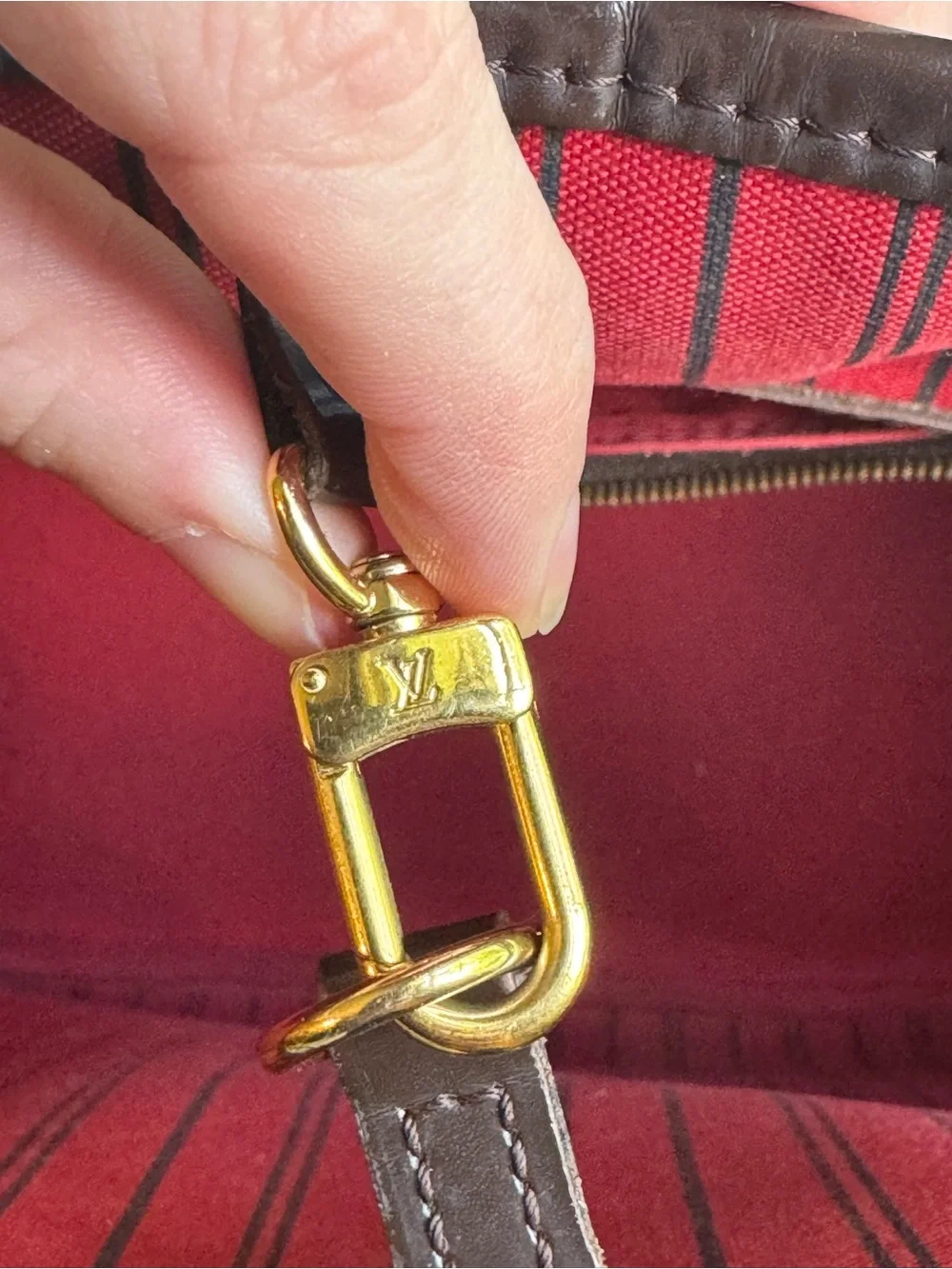 Damier Ebene Neverfull Louis Vuitton brown and beige checkered tote bag